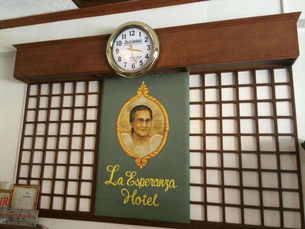 La Esperanza Hotel Kalibo Extérieur photo