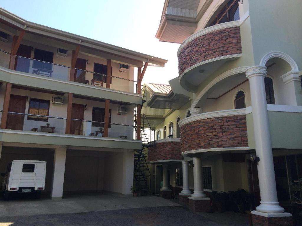 La Esperanza Hotel Kalibo Extérieur photo