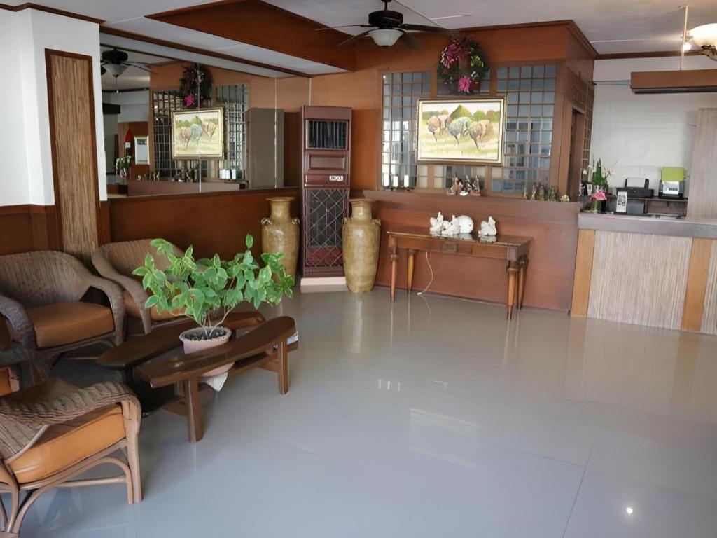 La Esperanza Hotel Kalibo Extérieur photo