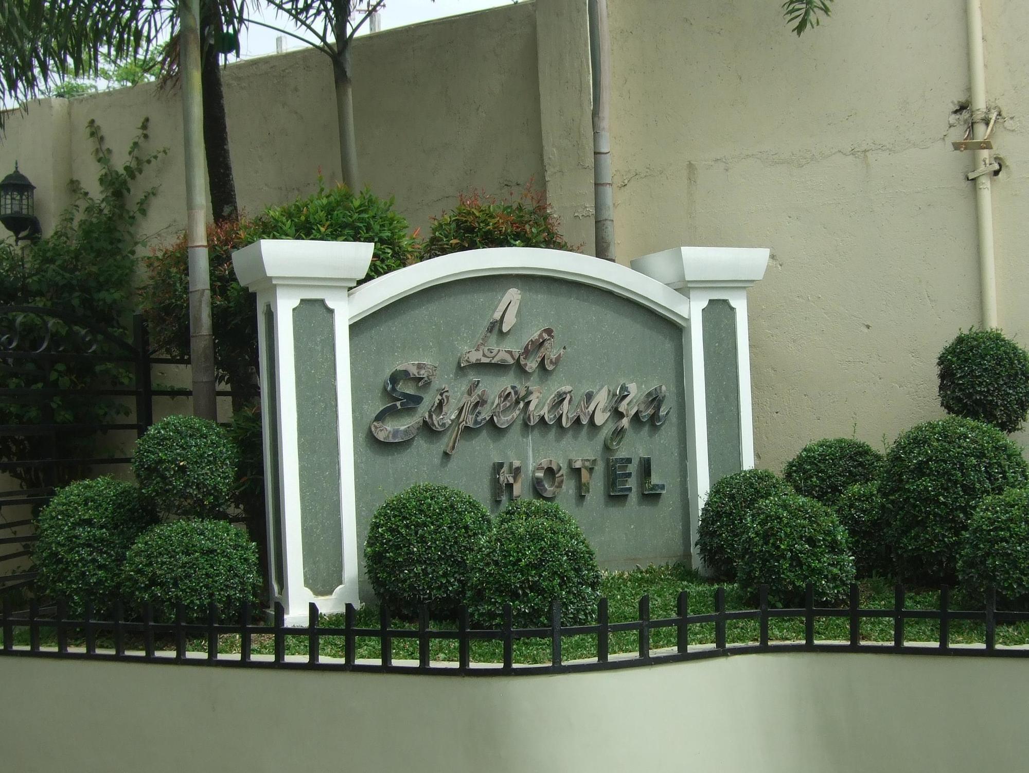 La Esperanza Hotel Kalibo Extérieur photo