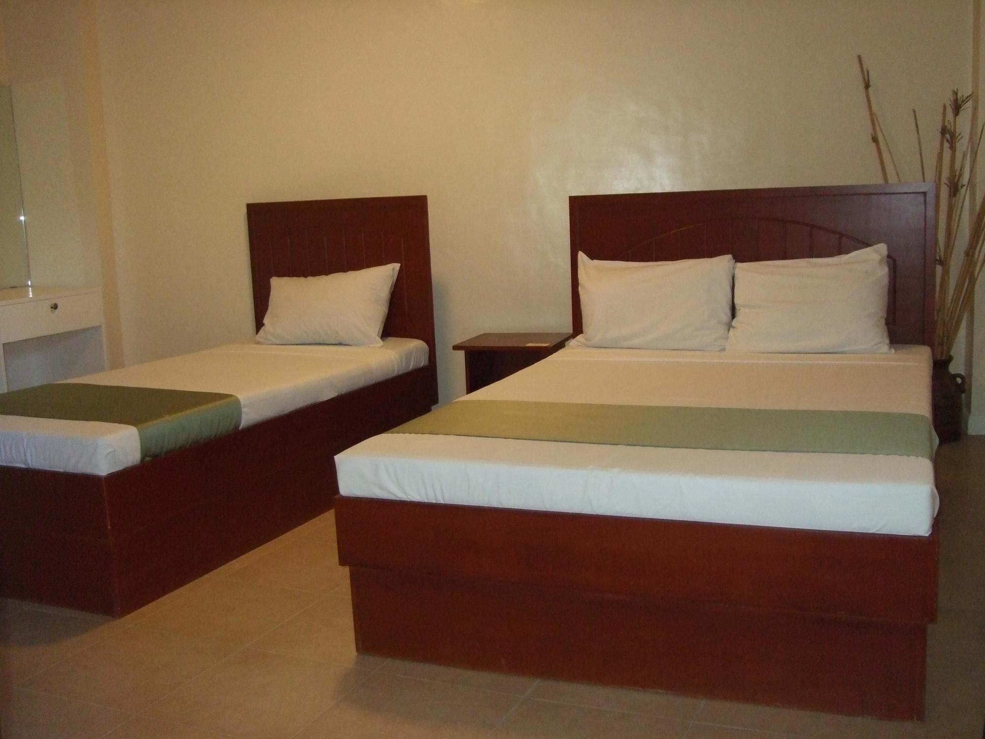La Esperanza Hotel Kalibo Extérieur photo