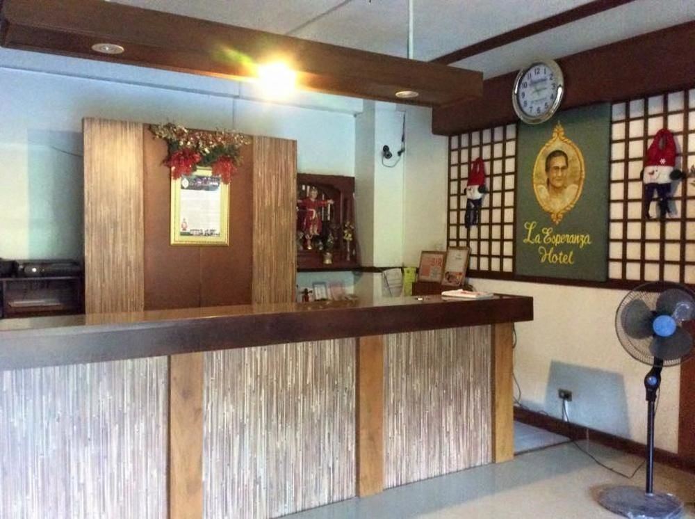 La Esperanza Hotel Kalibo Extérieur photo