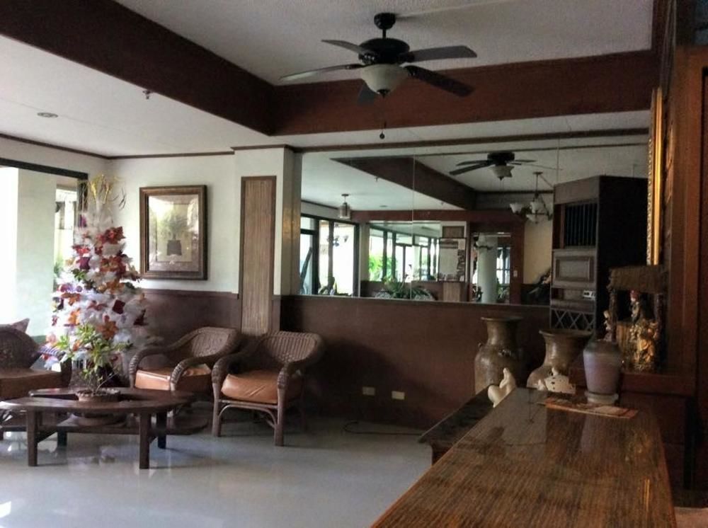 La Esperanza Hotel Kalibo Extérieur photo