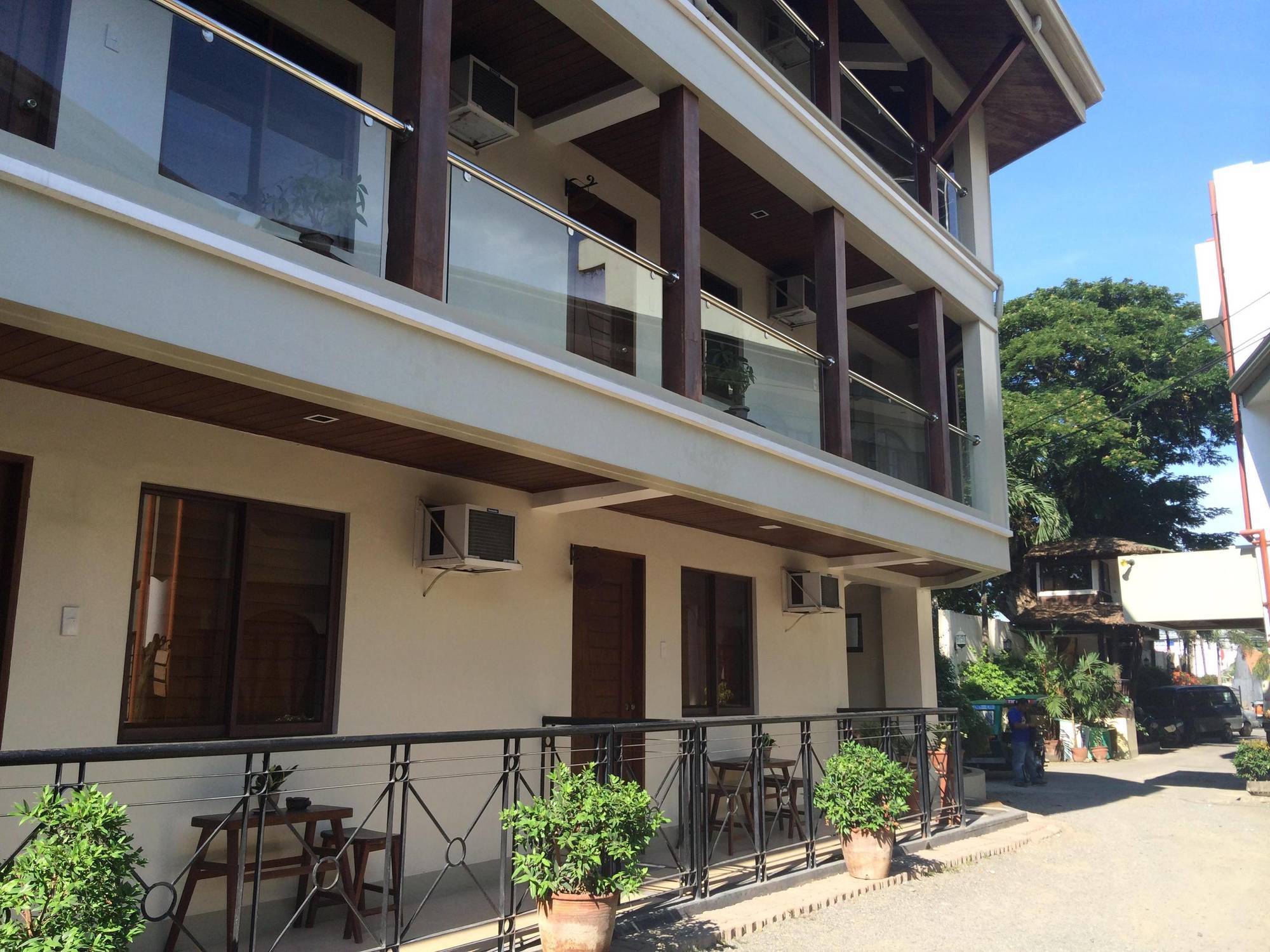 La Esperanza Hotel Kalibo Extérieur photo
