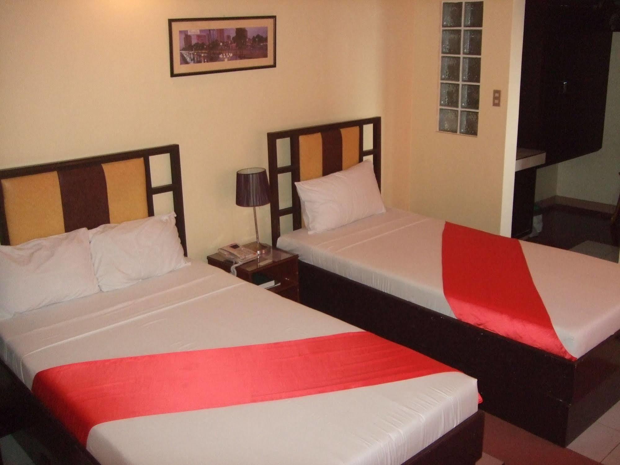La Esperanza Hotel Kalibo Extérieur photo