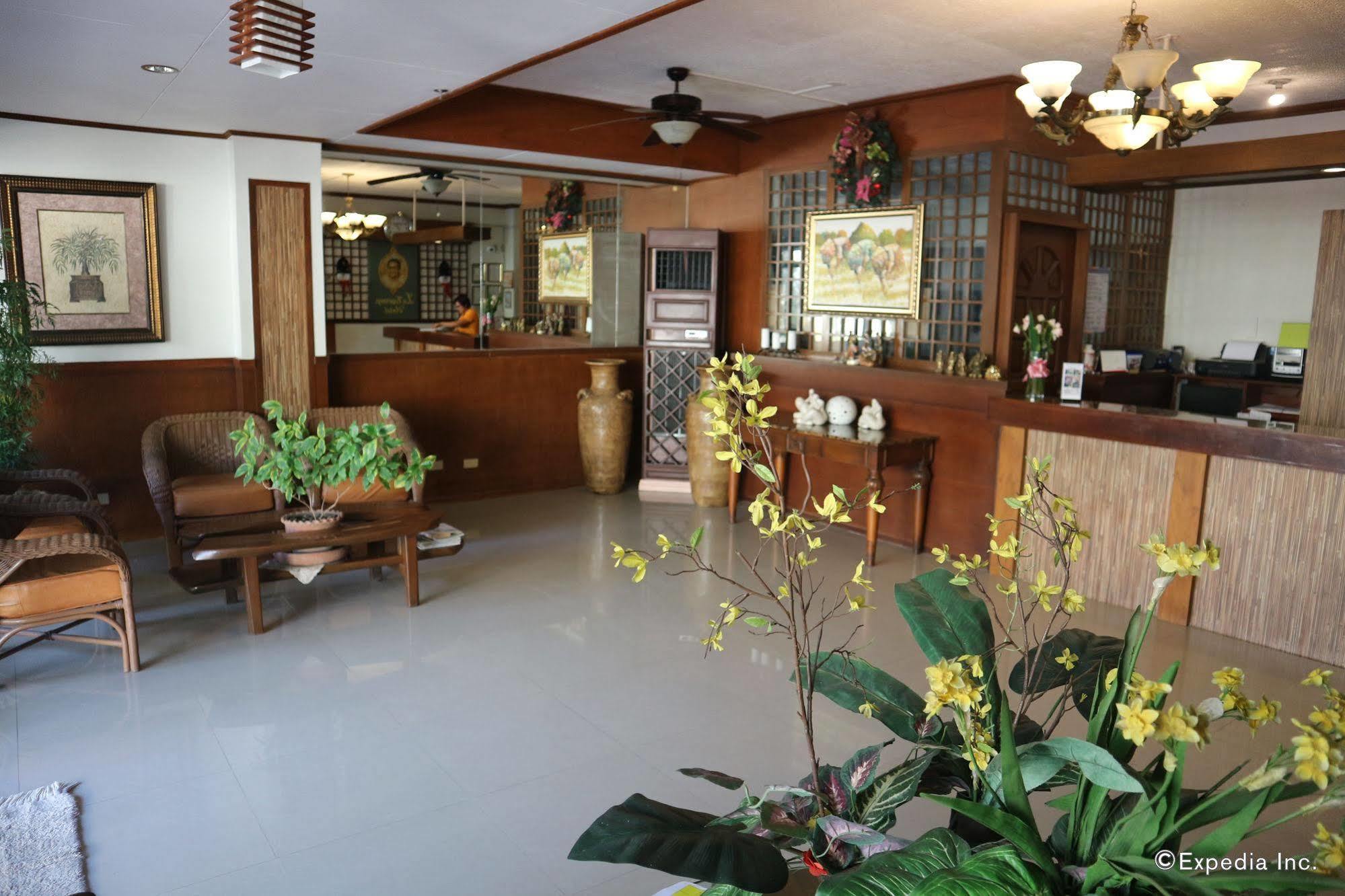 La Esperanza Hotel Kalibo Extérieur photo