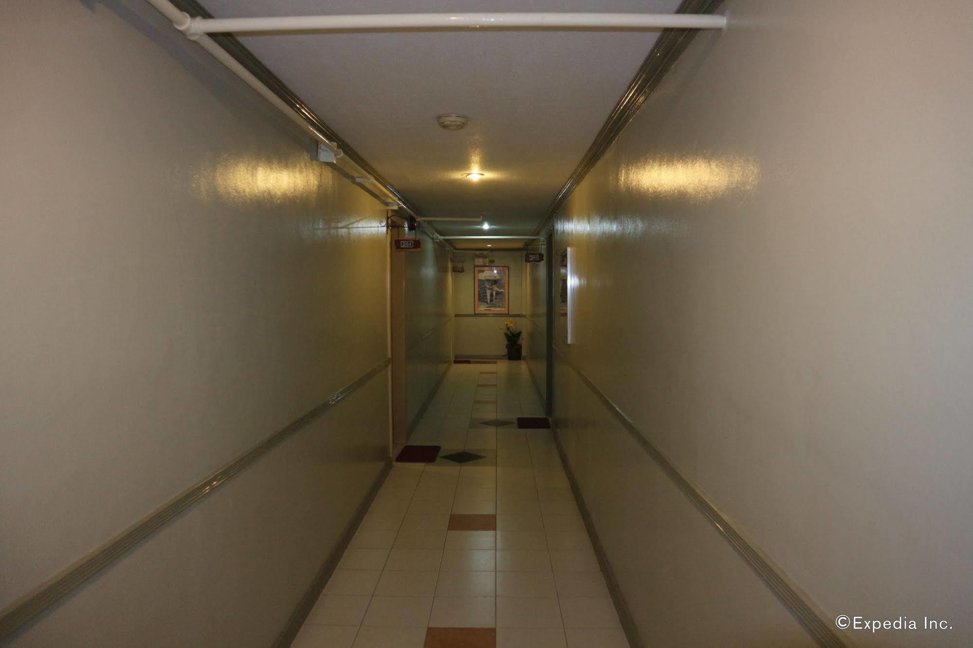 La Esperanza Hotel Kalibo Extérieur photo