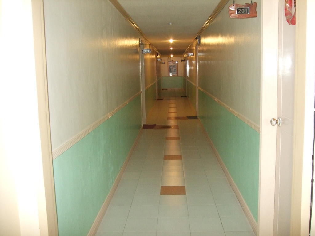 La Esperanza Hotel Kalibo Extérieur photo