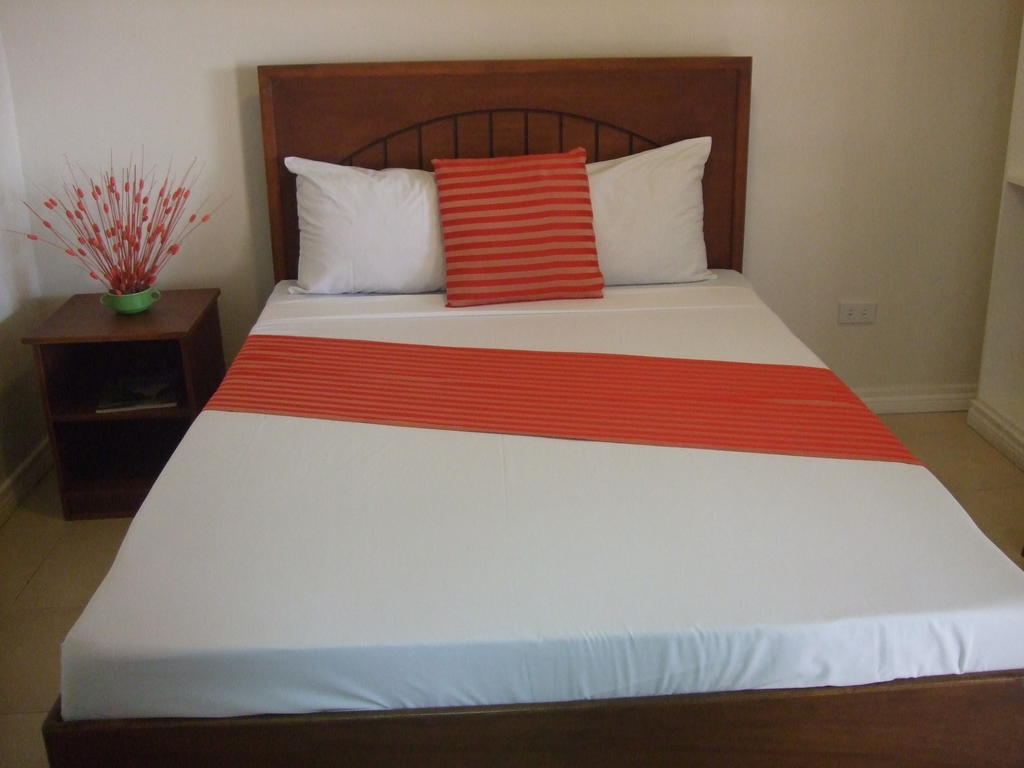 La Esperanza Hotel Kalibo Extérieur photo
