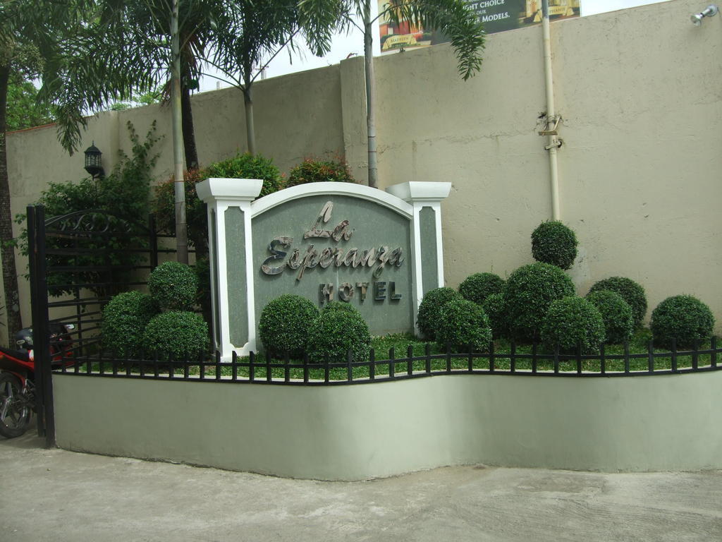 La Esperanza Hotel Kalibo Extérieur photo